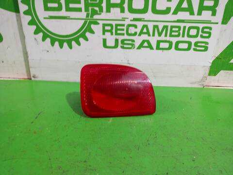 Foto 3ª: Faro Antiniebla Trasero Derecho Renault Kangoo PROFESIONAL 75CV 55KW [K9KB6] (2016)