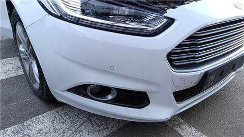 Foto 2ª: Paragolpes Delantero Ford Mondeo 1.5 ECOBOOST HATCHBACK 160CV 118KW [UNCA,UNCB,UNCE,UNCF] (2015)