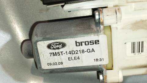 Foto 4ª: Elevalunas Eléctrico Delantero Derecho Ford Focus TITANIUM 109CV 80KW [G8DB] (2009)