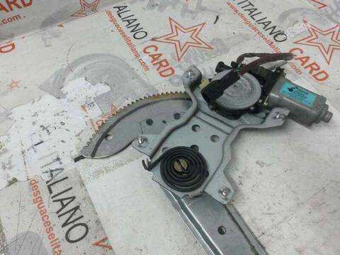 Foto 3ª: Elevalunas Eléctrico Delantero Derecho Kia Carens 2.0 CRDI EX MONOVOLUMEN 113CV 83KW [D4EA] (2004)