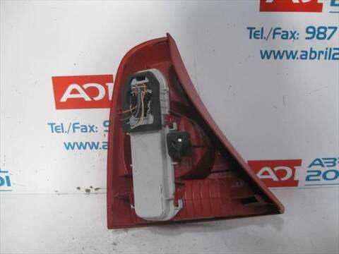 Foto 2ª: Piloto Trasero Derecho Renault Clio 1.5 DCI S 65CV [D/ K9K A7] (2003)