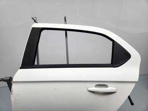 Foto 3ª: Puerta Trasera Izquierda Citroen C Elysee SEDUCTION 99CV 73KW [BH02] (2016)