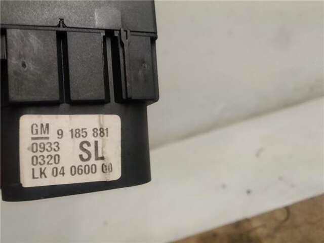 Foto 3ª: Mando Multifuncion Opel Vectra 2.2 ELEGANCE [2.2 LTR. - 92 KW 16V DTI CAT (Y 22 DTR - L50)]