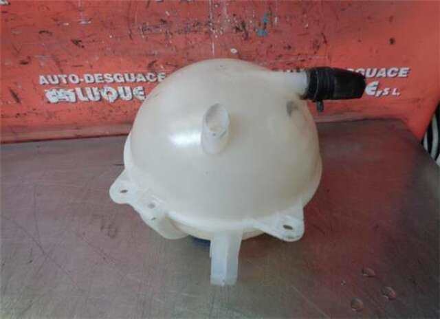 Foto 3ª: Deposito Expansion Seat Leon 2.0 CUPRA [2.0 LTR. - 177 KW 16V T FSI] [CDL]