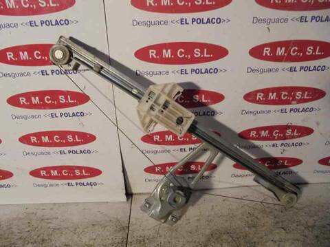 Foto 2ª: Elevalunas Manual Trasero Derecho Volkswagen Polo 1.4 BERLINA 60CV 44KW [AUD] (2000)