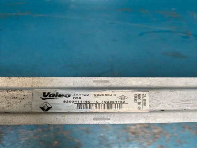 Foto 2ª: Intercooler Renault Trafic 2.0 DCI 115CV (2010)