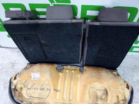 Foto 2ª: Asientos Traseros Volkswagen Passat 2.0 TDI BERLINA 140CV 103KW [BKP] (2006)