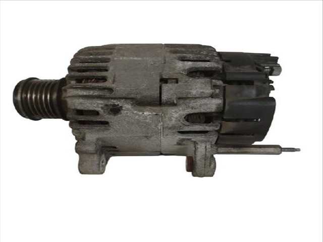 Foto 1ª: Alternador Volkswagen Golf 1.9 TDI 105CV (2004)
