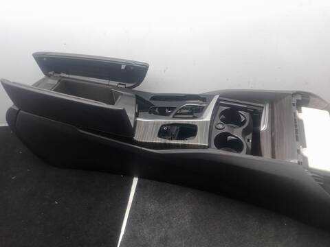 Foto 3ª: Consola Central Bmw Serie 5 520 D G30 F90) [B47 D20 A,B47 D20 B] (2018)