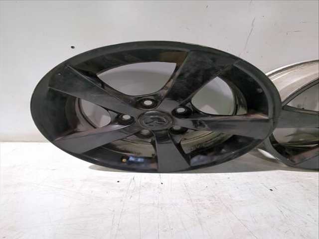 Juego LLantas Mazda 3 1.6 BK12) 105CV 77KW
