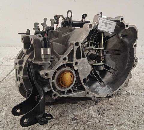 Foto 3ª: Caja Cambios Hyundai Elantra 2.0 CRDI CAT 113CV 83KW (2001)