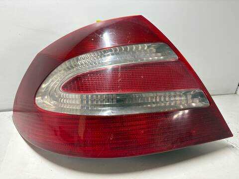 Piloto Trasero Izquierdo Mercedes Clase CLK 200 G BM 209) COUPE