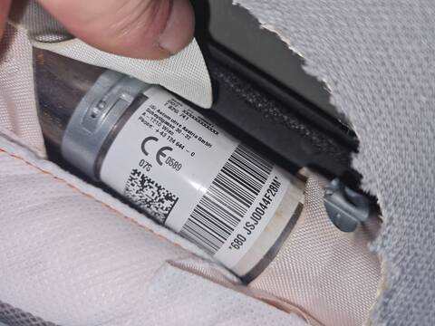 Airbag Cortina Delantero Izquierdo Audi A1 25 TFSI BASICO 95CV 70KW