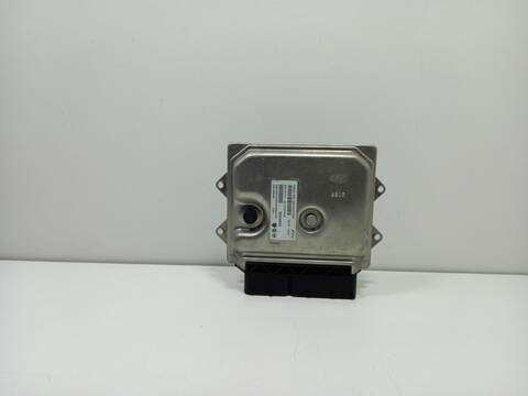 Foto 1ª: Centralita Motor ECU Fiat Panda 1.3 D 75CV 55KW 319) 199A9000 (2012)