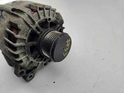 Foto 4ª: Alternador Audi A3 2.0 TDI AMBIENTE 140CV 103KW [CFFB] (2003)