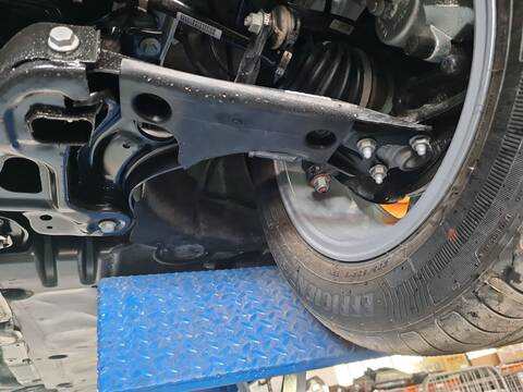 Brazo Suspension Delantero Izquierdo Seat Arona 1.0 TSI 116CV 85KW