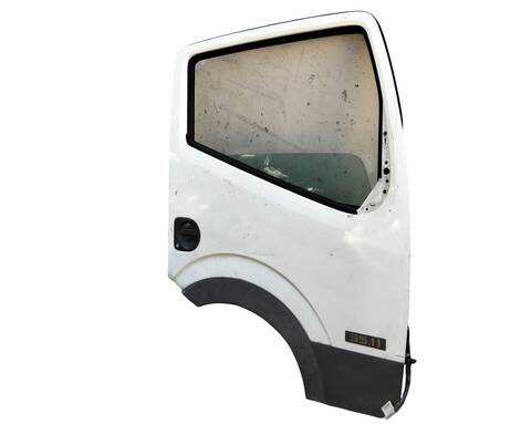 Foto 3ª: Puerta Delantera Derecha Nissan Cabstar VERSION INDEFINIDA (2004)