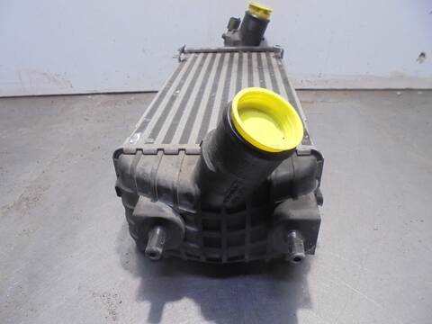 Foto 4ª: Intercooler Hyundai i40 KLASS BLUE 116CV 85KW [D4FD] (2013)
