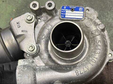 Foto 3ª: Turbocompresor Nissan X-Trail T32 1.6DCI 130 CV 96KW T32 1.6 DCI [R9M410] (2015)