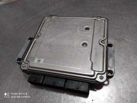 Foto 3ª: Centralita Motor ECU Nissan Qashqai TEKNA 150CV 110KW [M9R832] (2009)
