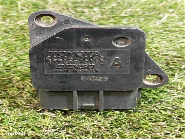 Foto 1ª: Caudalimetro Toyota Land Cruiser 3.0 D KDJ90 GX 3P [1KD-FTV] (2002)