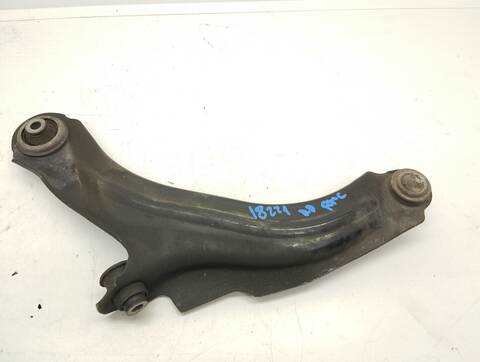 Foto 1ª: Brazo Suspension Delantero Derecho Renault Clio 90CV 66KW [K9K C612] (2014)