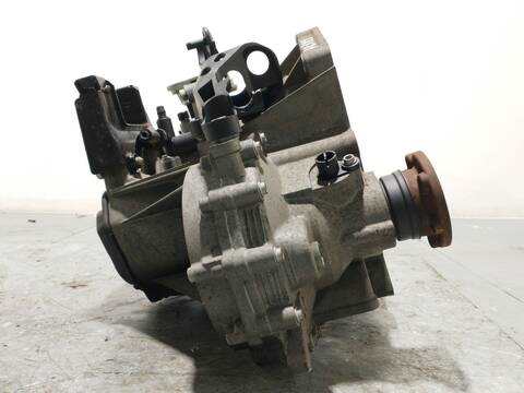 Foto 2ª: Caja Cambios Skoda Fabia 60CV 44KW (2015)