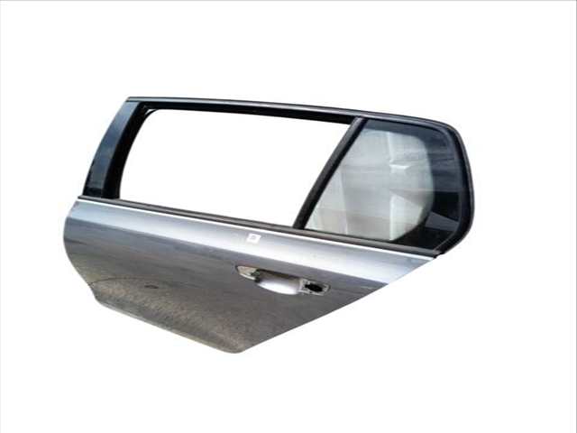 Foto 2ª: Puerta Trasera Izquierda Volkswagen Golf 1.6 TDI (2008)