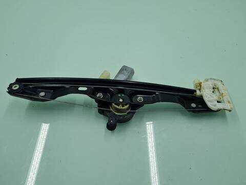 Foto 3ª: Elevalunas Manual Trasero Derecho Bmw Serie 3 315 316D 116CV 85KW [N47D20C] (2013)