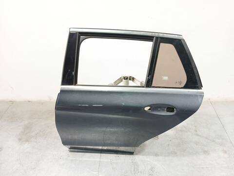 Foto 3ª: Puerta Trasera Izquierda Mercedes Clase C 160 C 220 BLUETEC - D 205.204) 170CV 125KW [OM 651.921] (2016)