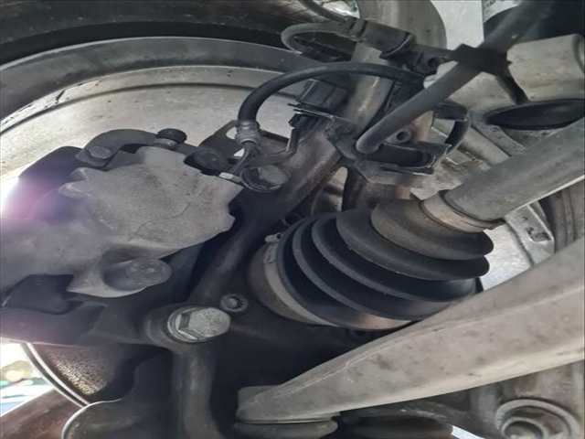 Mangueta Delantera Izquierda Audi A4 30 TDI ADVANCED AVANT 136CV 100KW