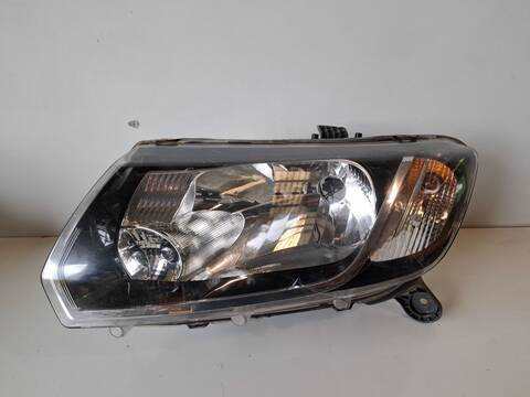 Faro Izquierdo Dacia Sandero AMBIANCE 1.5 DCI DIESEL FAP CAT 75CV