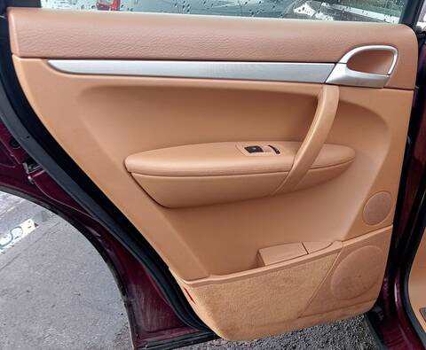 Foto 3ª: Tapizados Cartoneras Porsche Cayenne BASICO 3 V6 CAT 250CV [G/M4800] (2002)