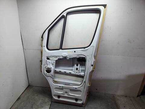 Foto 4ª: Puerta Delantera Derecha Mercedes Sprinter 310/313/316 CDI 906.631/633/635/637) 95CV 70KW CAJA CERRADA [651956] (2013)