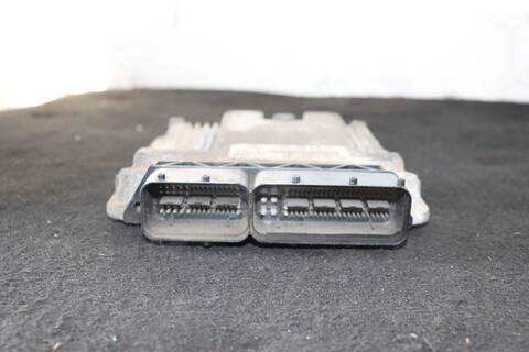 Foto 2ª: Centralita Motor ECU Volkswagen Golf TRENDLINE 105CV 77KW (2003)