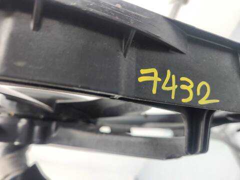 Foto 3ª: Electroventilador Volkswagen T-Roc STYLE 149CV 110KW [DXDB] (2024)