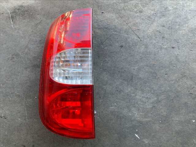 Piloto Trasero Izquierdo Fiat Doblo 1.3 JTD75CV 0CV