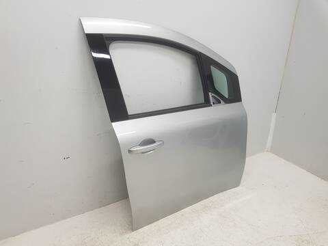 Foto 3ª: Puerta Delantera Derecha Mercedes Citan 113 STANDARD 420.663) FURGON