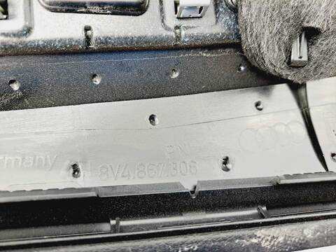 Foto 4ª: Tapizados Cartoneras Audi A3 1.6 TDI 110CV 81KW [CRK] (2014)