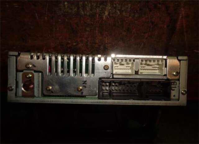 Foto 2ª: Sistema Audio Radio CD Nissan Almera 1.8 [QG18DE]