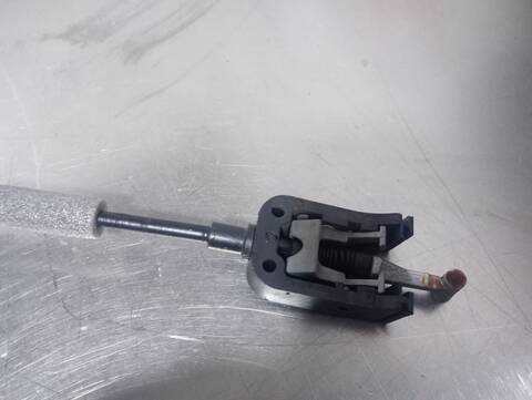 Foto 3ª: Cerradura Puerta Trasera Derecha Volkswagen Golf GTD BLUEMOTION TECH. 184CV 135KW [CUN] (2013)