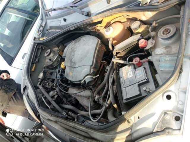 Foto 3ª: Elevalunas Eléctrico Delantero Derecho Renault Kangoo 1.4 EXPRESSION [1.4 LTR. - 55 KW] [E7J]