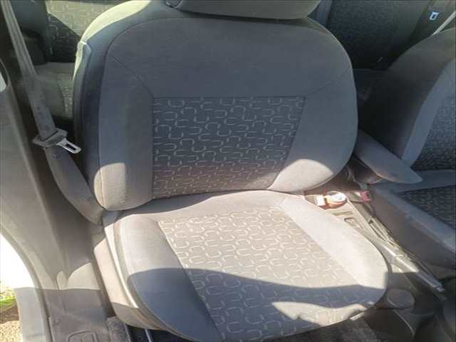 Foto 3ª: Asientos Traseros Fiat Doblo D 263A5000 (2010)