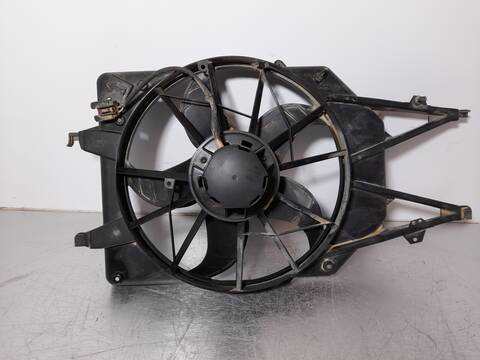Foto 4ª: Electroventilador Ford Focus AMBIENTE BERLINA 90CV 66KW [C9DC] (1999)