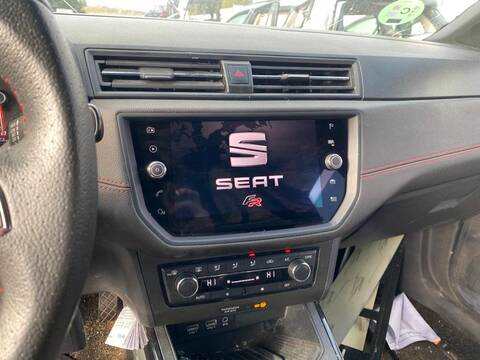 Pantalla Multifuncion Seat Arona FR 115CV 85KW