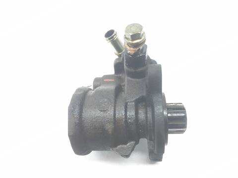 Bomba de Direccion Toyota Land Cruiser TD VX 3-PTAS.) KZJ90)
