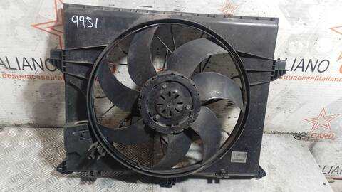 Foto 1ª: Electroventilador Mercedes Clase R 280 R 350 CDI 4-MATIC 251.022) 224CV 165KW [OM642950] (2006)