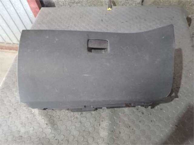 Foto 1ª: Guantera Citroen C4 1.6 HDI [9HZ-DV6TED4]