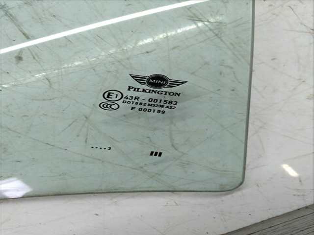 Luna Trasera Derecha Mini Countryman 143 CV 105KW