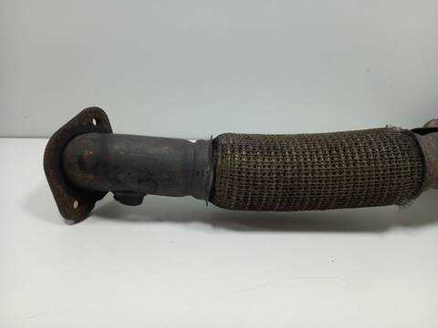 Foto 3ª: Tubo de Escape Volkswagen Golf CAVD (2009)